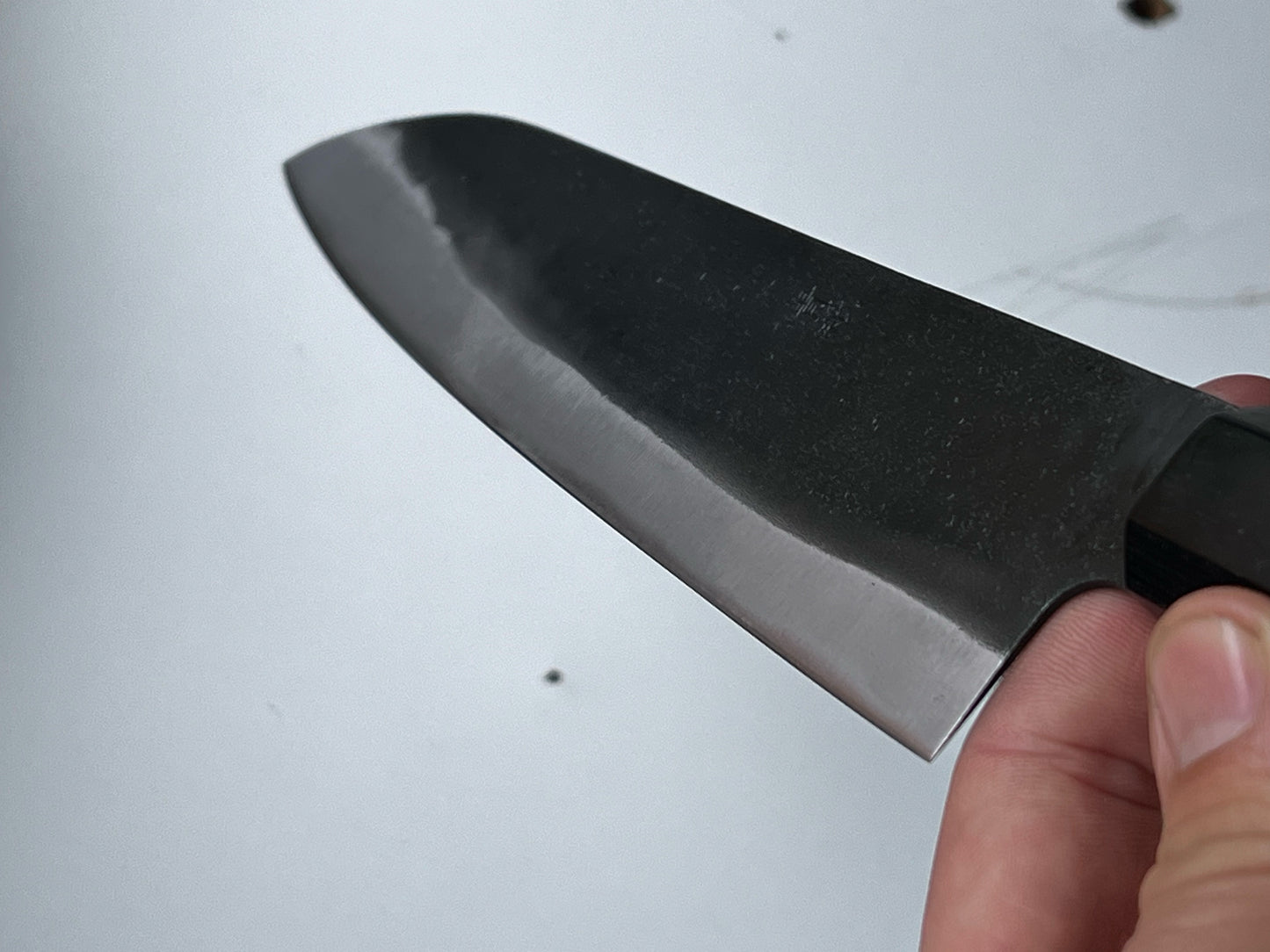 Cuchillo japonés Gyuto – Acero Aogami – Mango de madera de nogal – 21 cm