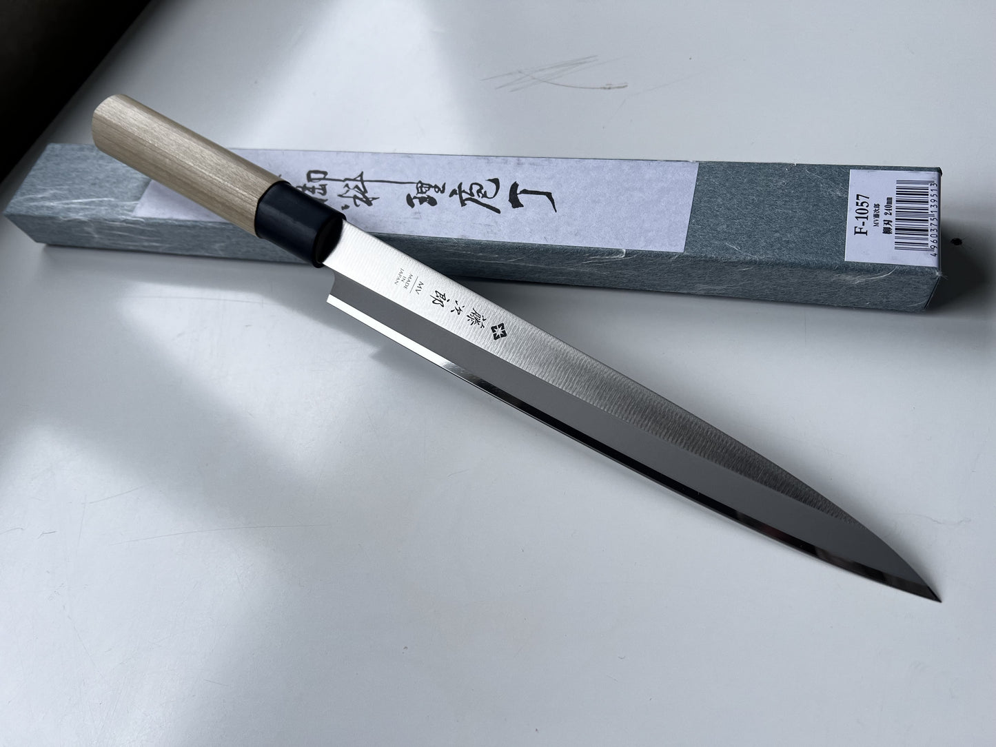 Yanagiba Tojiro 24cm - Acero inoxidable molibdeno vanadio