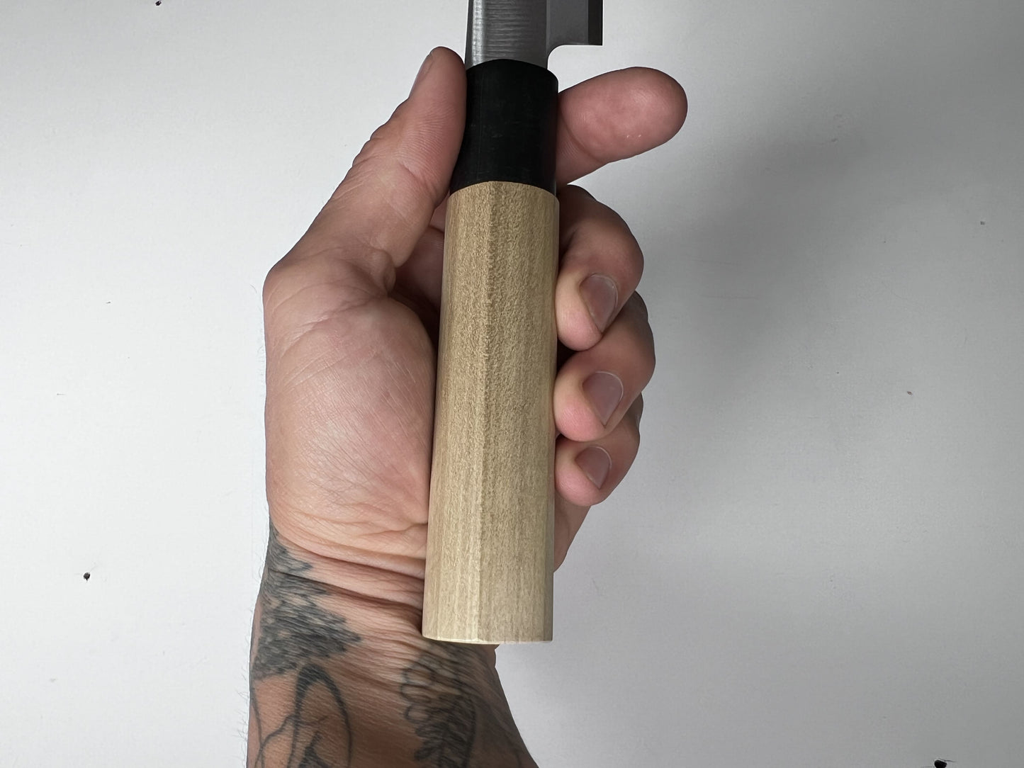 Yanagiba Tojiro 24cm - Acero inoxidable molibdeno vanadio