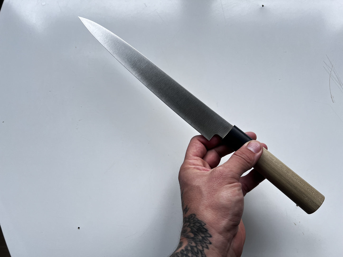 Yanagiba Tojiro 24cm - Acero inoxidable molibdeno vanadio